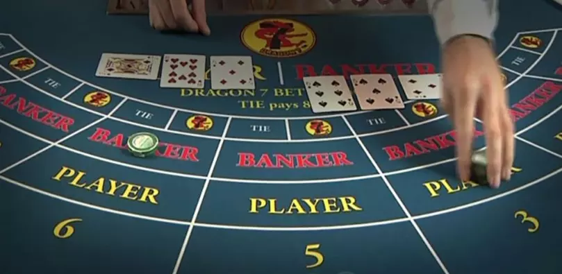Đôi nét về cửa Hoà trong bài Baccarat